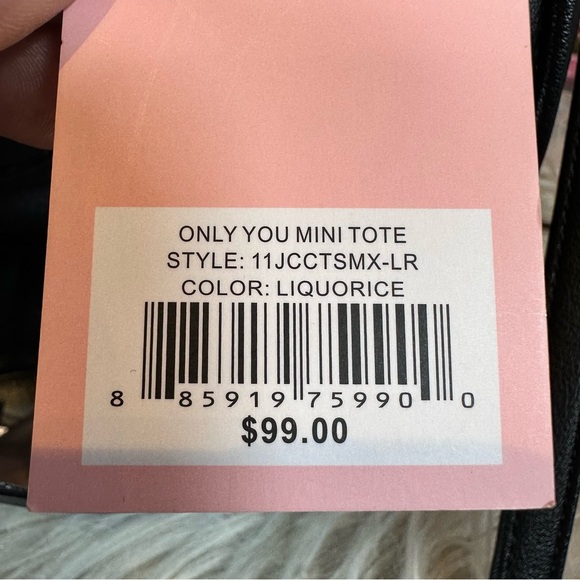 Juicy Couture Black Quilted Crossbody Bag with Gold Accents - Picture 8 of 9